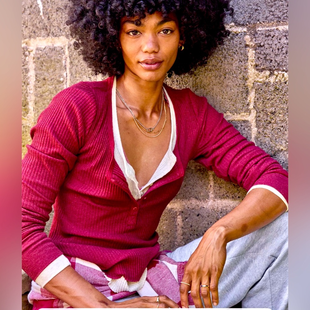 Aerie Essential Henley Layering T-Shirt, Cherry tart, size S. NWT